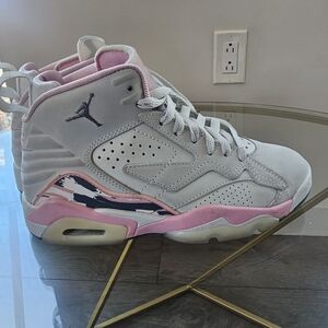 Jordan Women's Sneakers in Pink and Gray